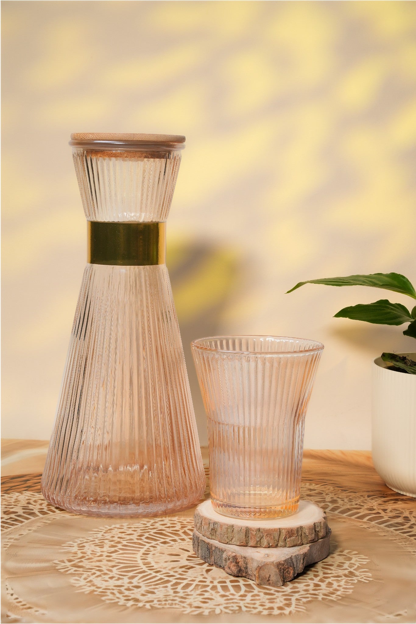 Elegant Ribbed Glass Carafe Set with 6 Glasses & Bamboo Lid – 7 Pcs